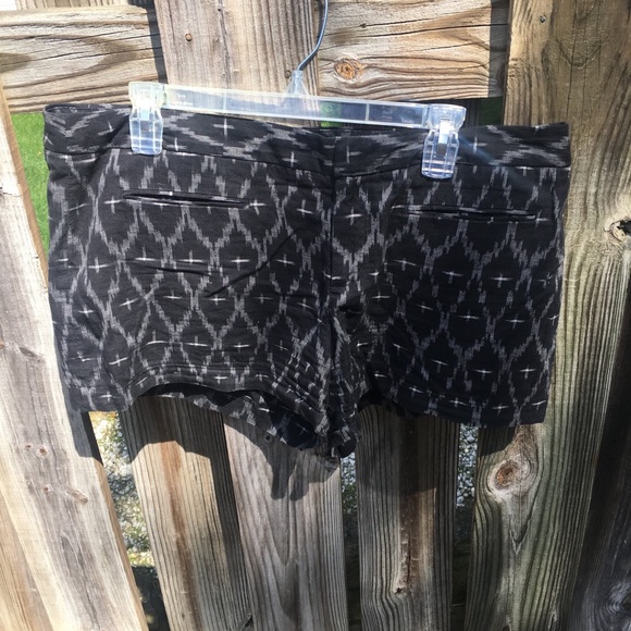 GAP Pants - Geometric cotton shorts